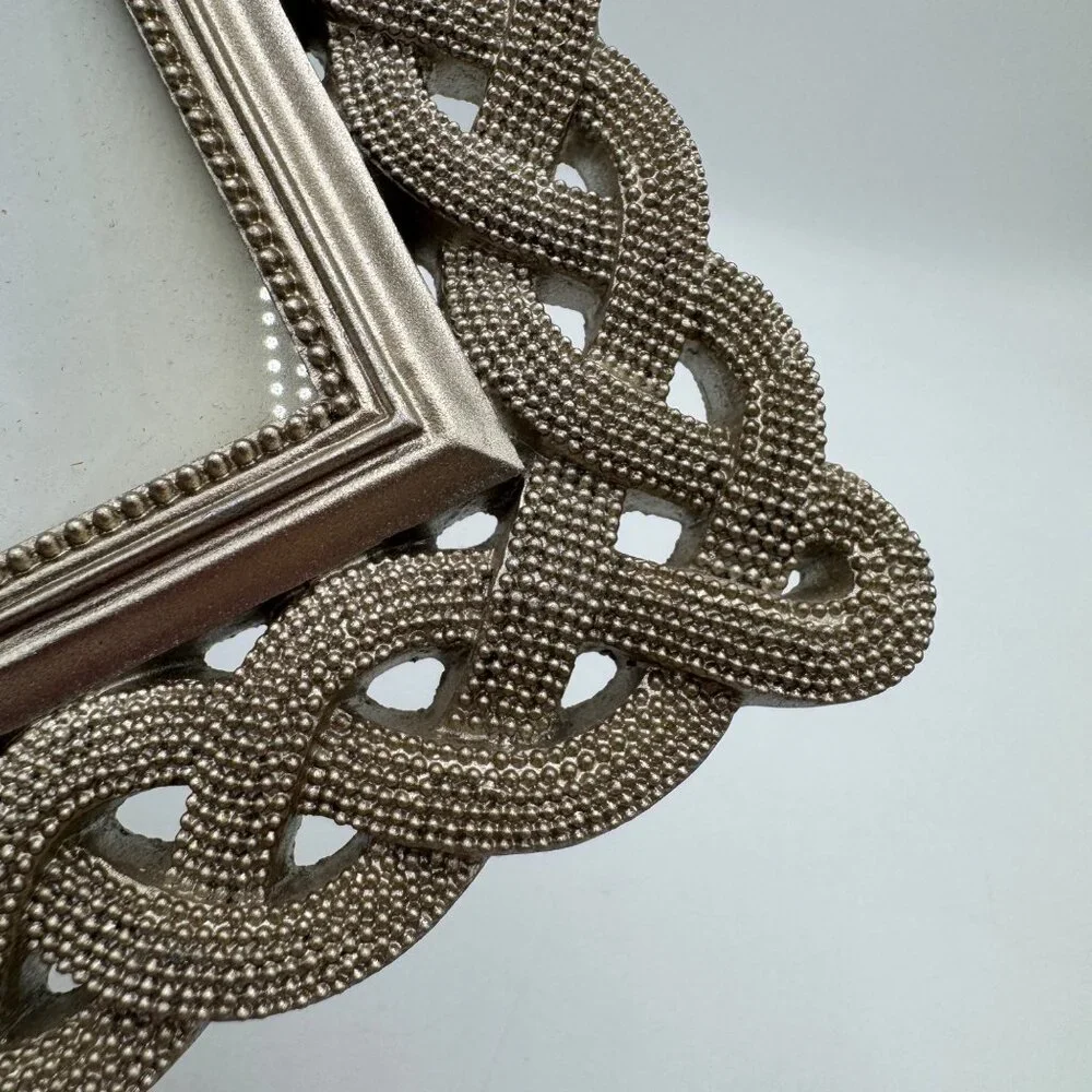Cynthia Rowley elegant tabletop